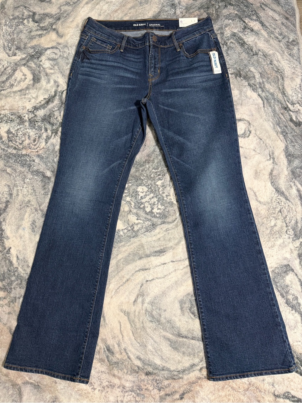 Old Navy Women’s Original Bootcut Jeans Size 6 Short Dark Wash NWT